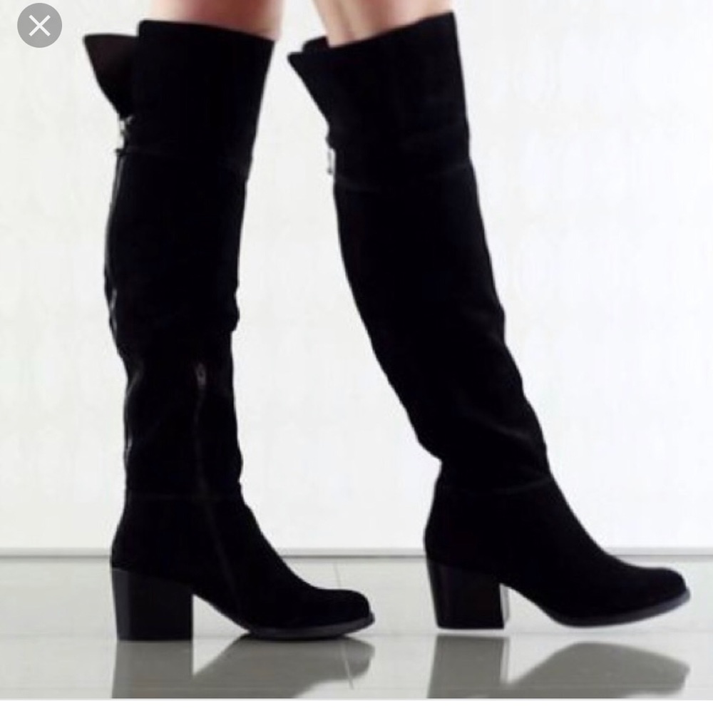 Steve Madden Orabella Over the knee black suede